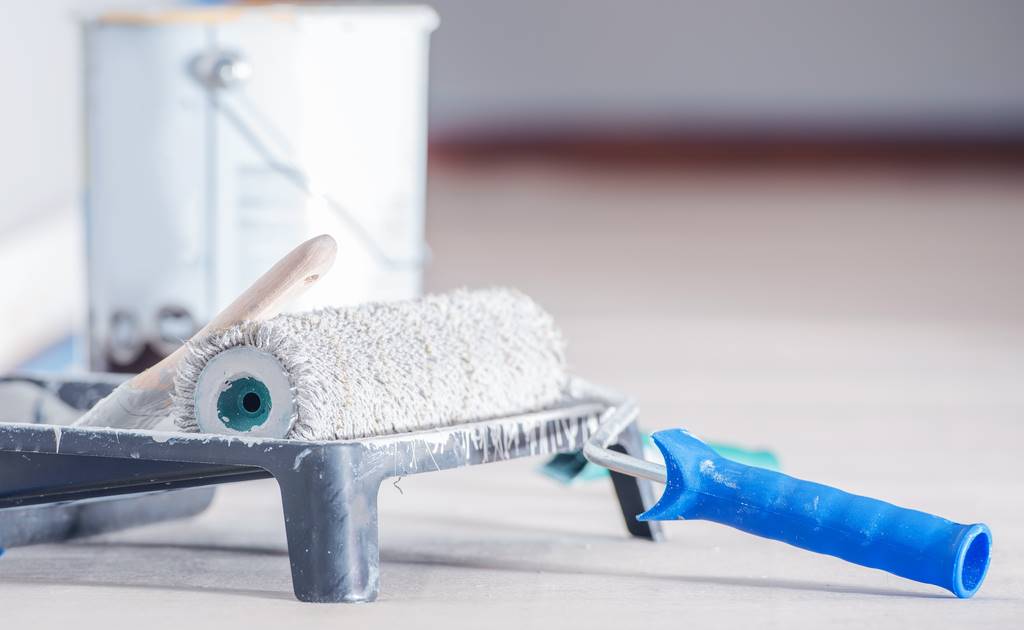 Read more about the article <strong>A Comprehensive Guide to Finding the Best Painting Services in Dubai</strong>